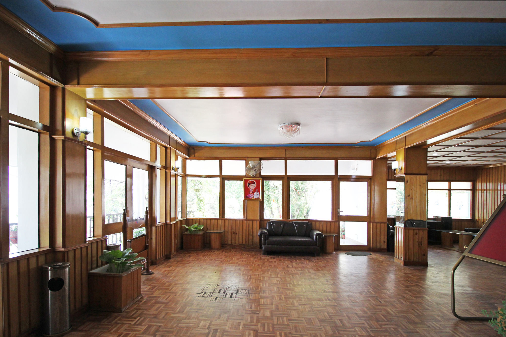 Oyo 5248 Surbee Resorts Mussoorie Ngoại thất bức ảnh