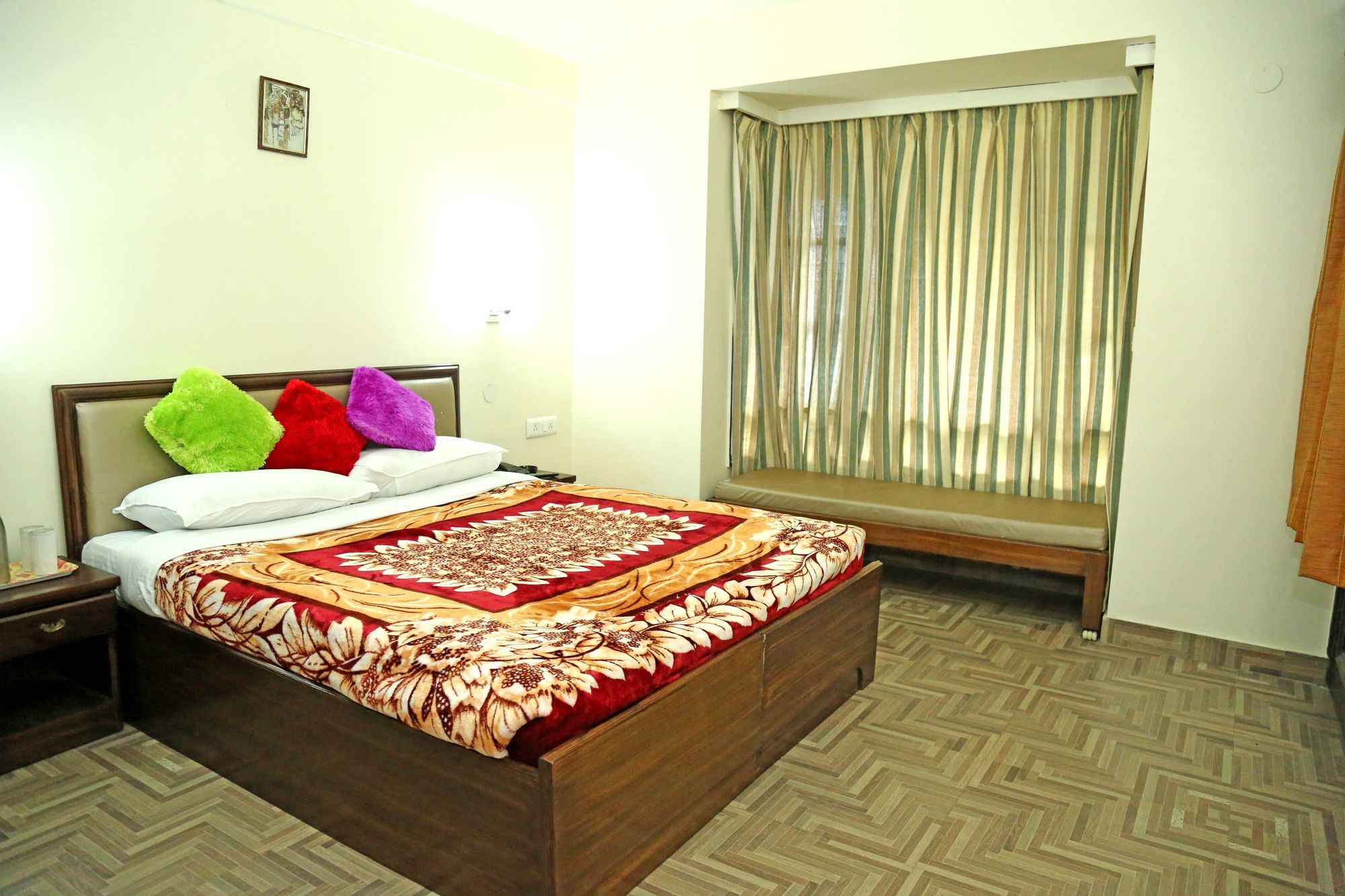 Oyo 5248 Surbee Resorts Mussoorie Ngoại thất bức ảnh