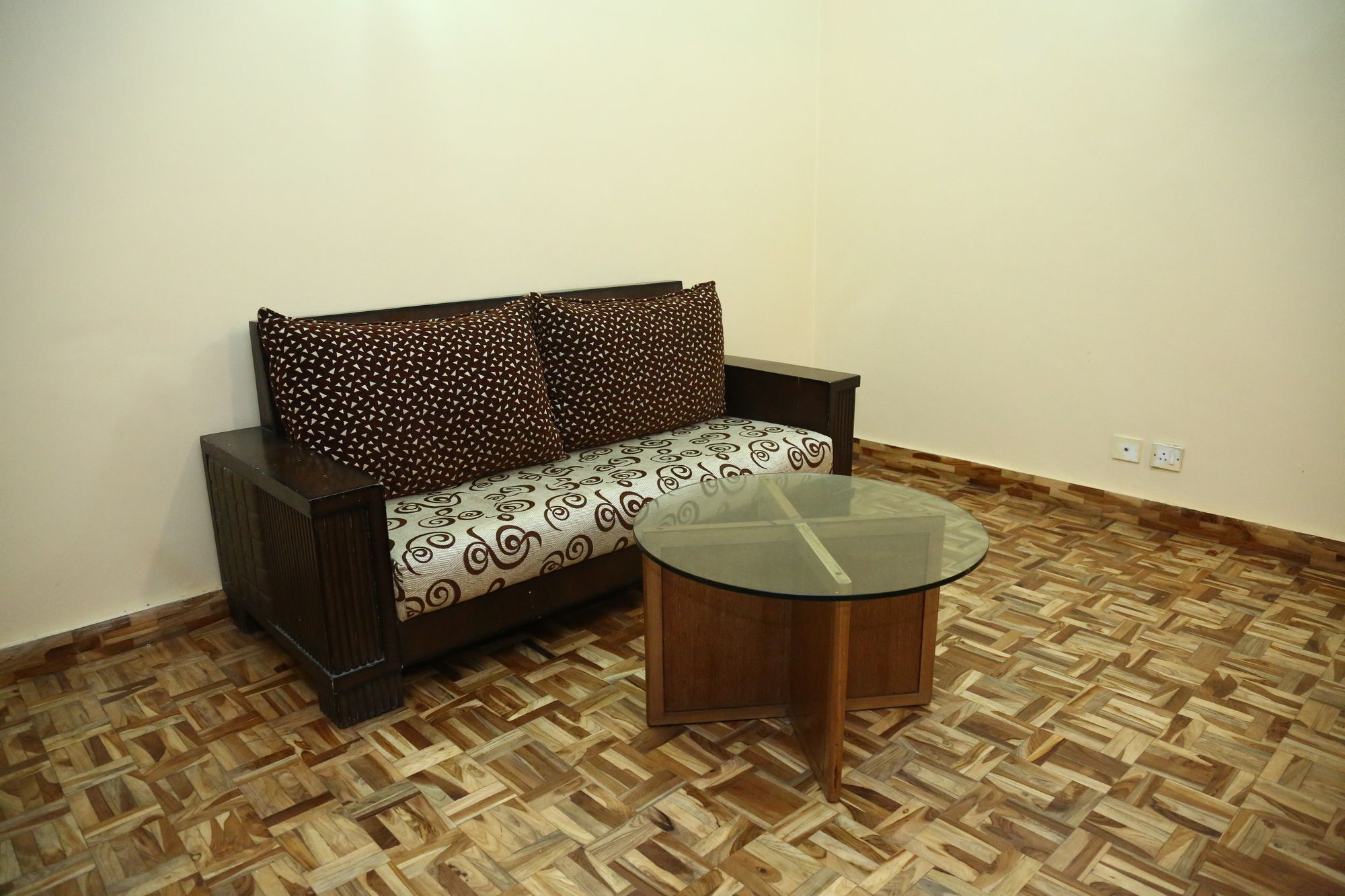 Oyo 5248 Surbee Resorts Mussoorie Ngoại thất bức ảnh